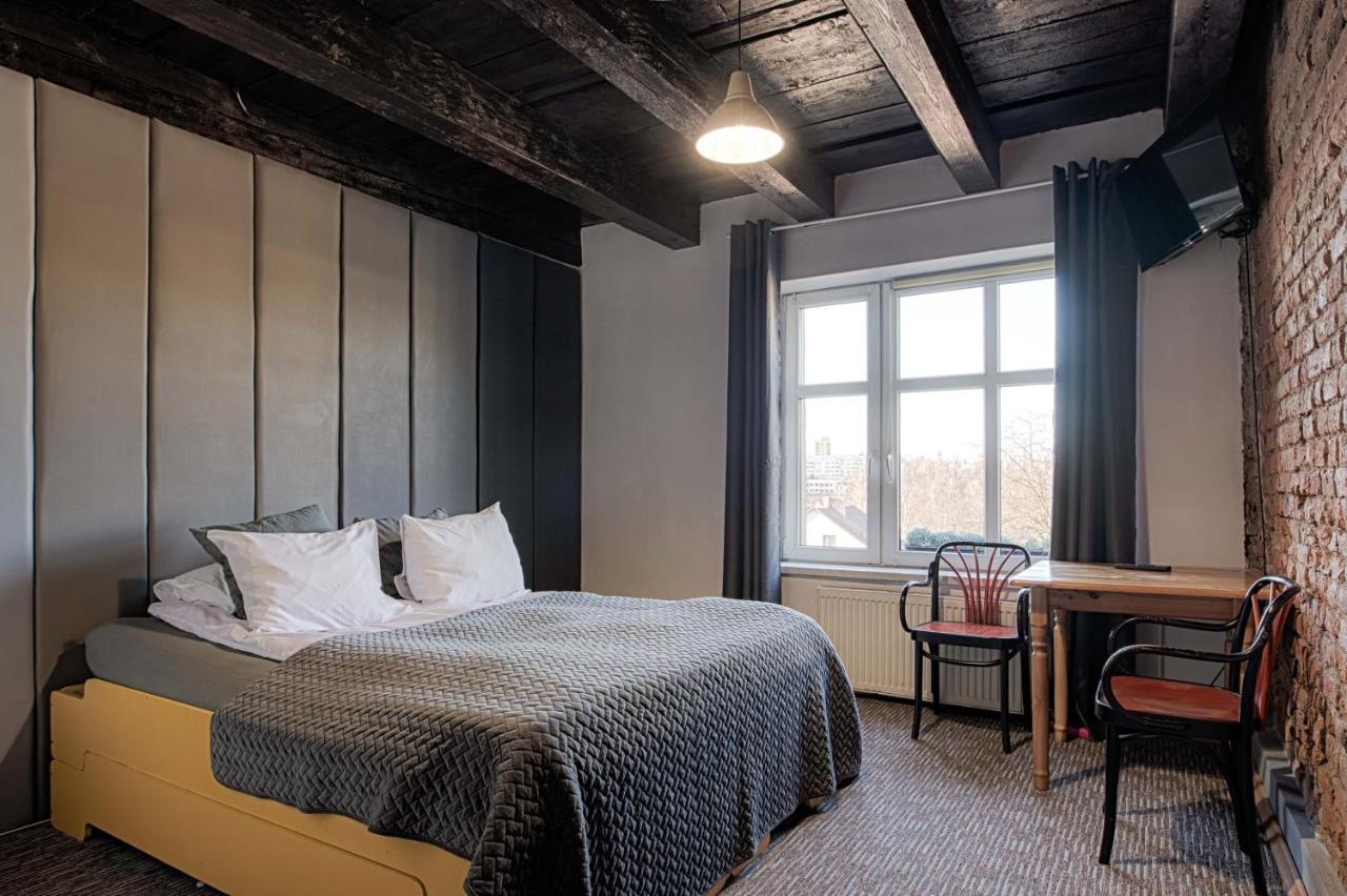 3 Bros' Hostel Cieszyn Cieszyn  Ngoại thất bức ảnh