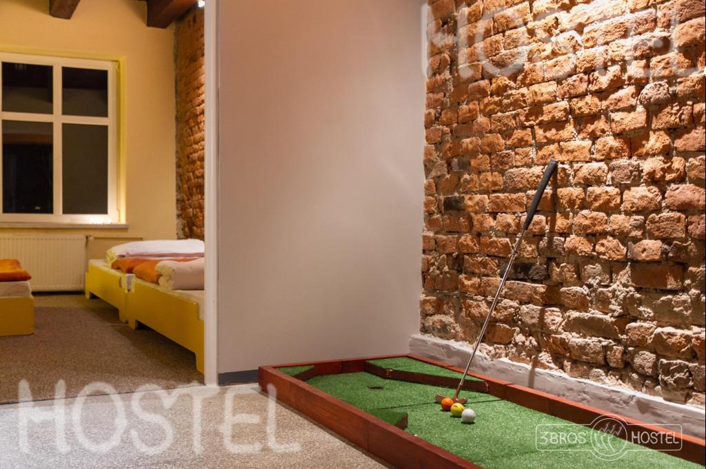 3 Bros' Hostel Cieszyn Cieszyn  Ngoại thất bức ảnh