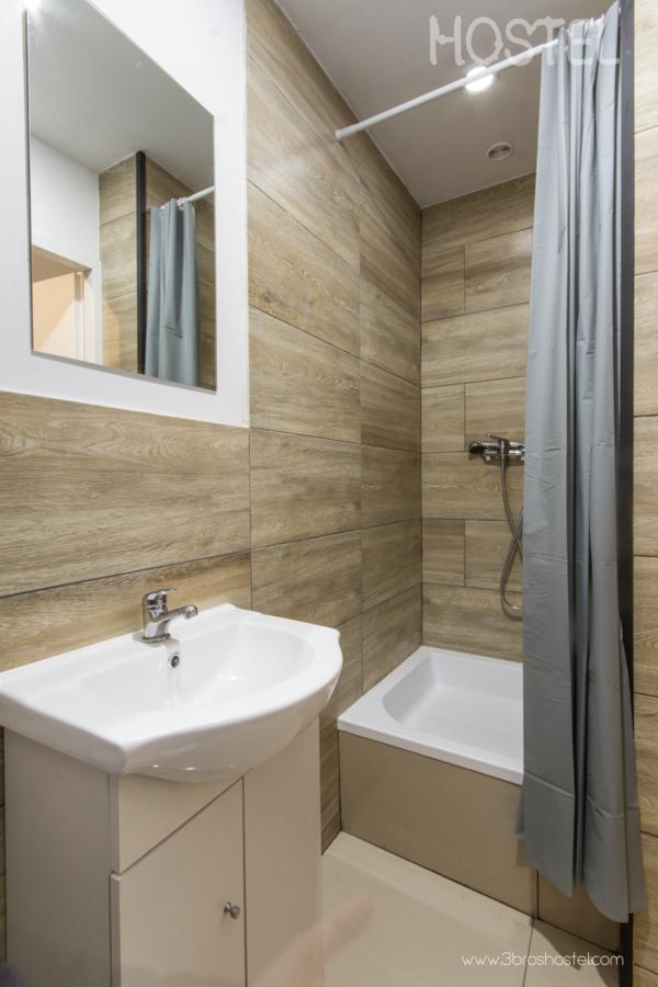 3 Bros' Hostel Cieszyn Cieszyn  Ngoại thất bức ảnh