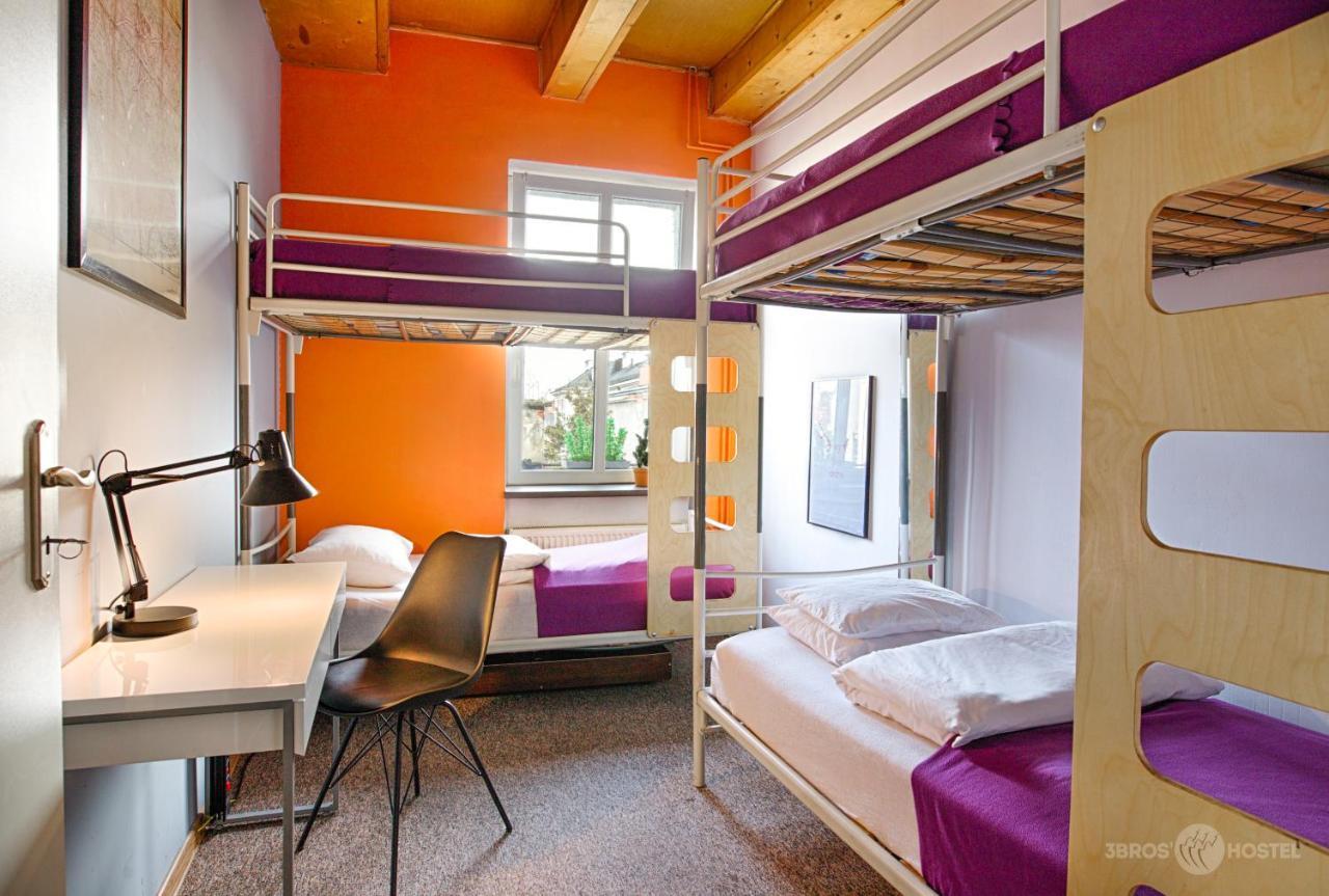 3 Bros' Hostel Cieszyn Cieszyn  Ngoại thất bức ảnh